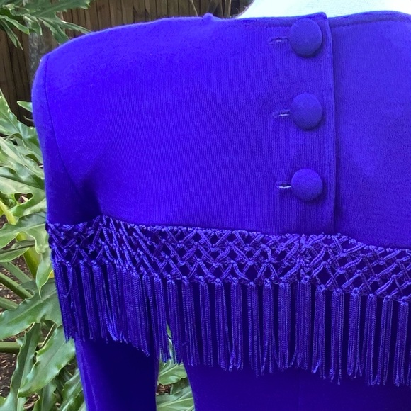 Vintage dead stock cobalt blue fringe long sleeve sweater dress. - Picture 12 of 16